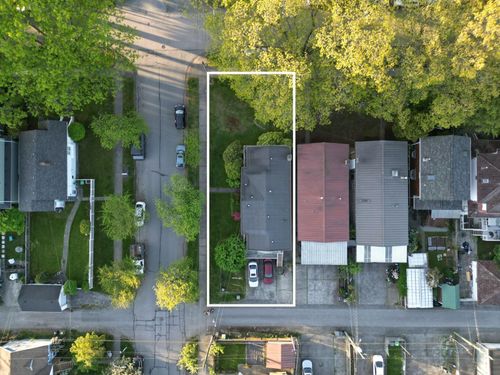 268 N Slocan Street, Vancouver, BC, V5K4Y1 | Card Image