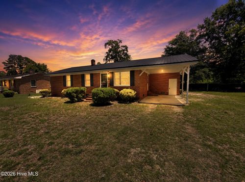 111 Ray St, La Grange, NC, 28551-1325 | Card Image