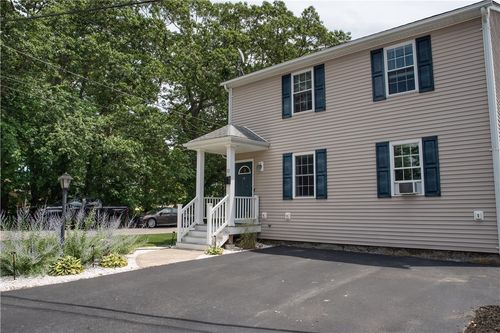 12 N Shore Dr, Riverside, RI, 02915-2906 | Card Image