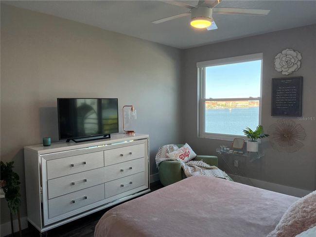 APT-305 - 7932 Sailboat Key Blvd S, Condo with 2 bedrooms, 2 bathrooms and null parking in SOUTH PASADENA FL | Image 18
