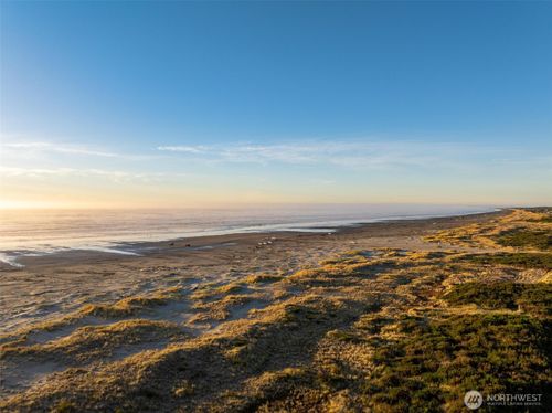 1847 State Route 105, Grayland, WA, 98547-9600 | Card Image