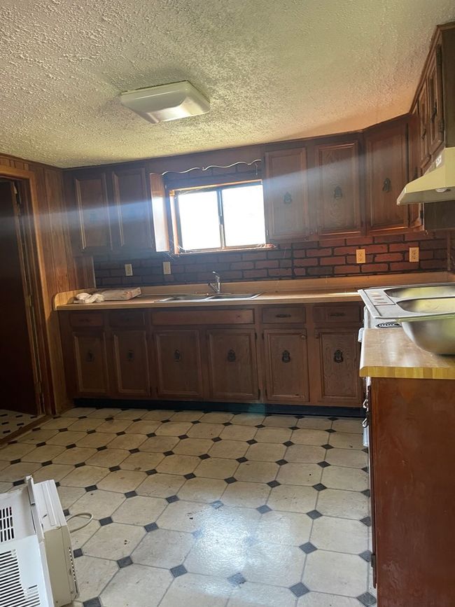 Apartment kitchen | Image 21