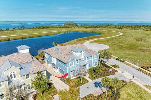 201-226 Sapphire Lake Dr, Bradenton, FL, 34209-3475 | Card Image
