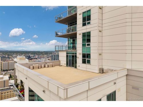 2820-2001 Lincoln St, Denver, CO, 80202-3877 | Card Image