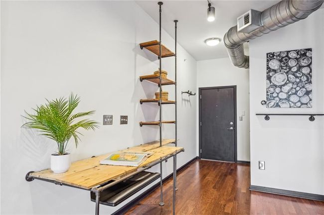 UNIT-3601 - 5300 Peachtree Rd, Condo with 1 bedrooms, 1 bathrooms and 2 parking in Chamblee GA | Image 4