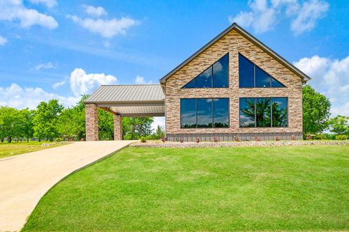 209 Helena Dr, Powderly, TX, 75473-5529 | Card Image