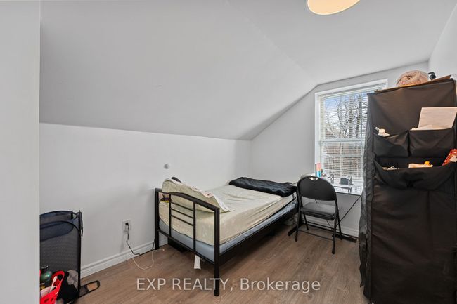 209 Rubidge St, House other with 5 bedrooms, 2 bathrooms and 1 parking in Peterborough ON | Image 13
