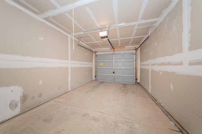 128 Commons Cir, Condo with 2 bedrooms, 2 bathrooms and null parking in Saline MI | Image 37