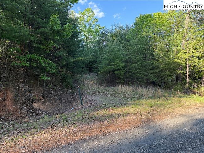Deeded 45' Right of Way to Lot 27 | Image 21