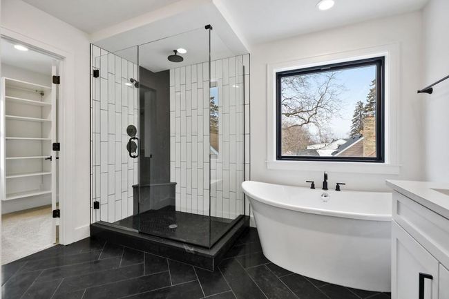 Pictures of previously built house. | Image 19