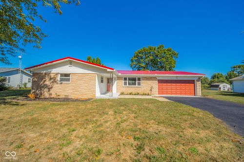 210 Elm St, Cambridge City, IN, 47327 | Card Image