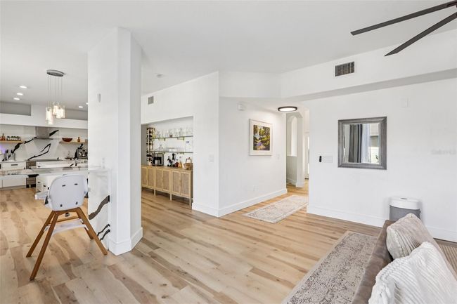 Family Room | Image 7