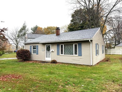 11 Westview Dr, Wallingford, CT, 06492-3935 | Card Image