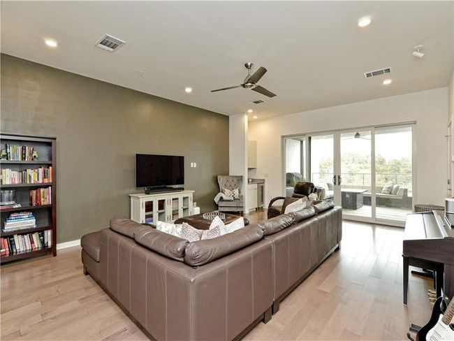 UNIT-2 - 2003 Wilson St, Condo with 3 bedrooms, 4 bathrooms and 2 parking in Austin TX | Image 22
