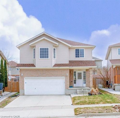 507 American Beech Ave, Waterloo, ON, N2V2V9 | Card Image