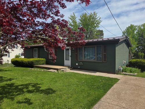 4147 Stanton St, Erie, PA, 16510-3449 | Card Image
