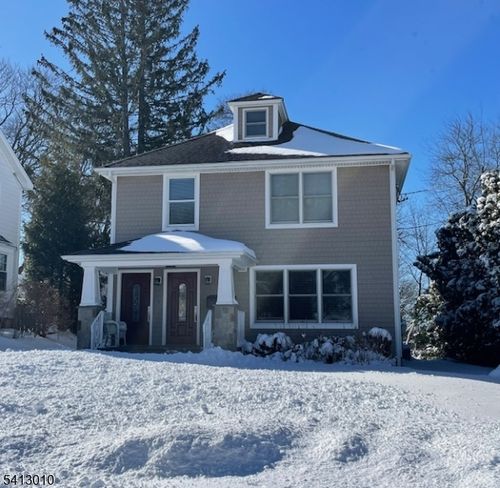 52 Hill St, Midland Park, NJ, 07432-1637 | Card Image