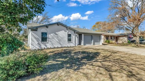 5605 Galway Ln, North Richland Hills, TX, 76180-5728 | Card Image