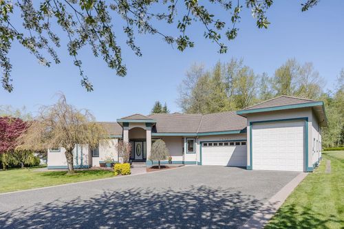 25131 130 Ave, Maple Ridge, BC, V4R2G1 | Card Image