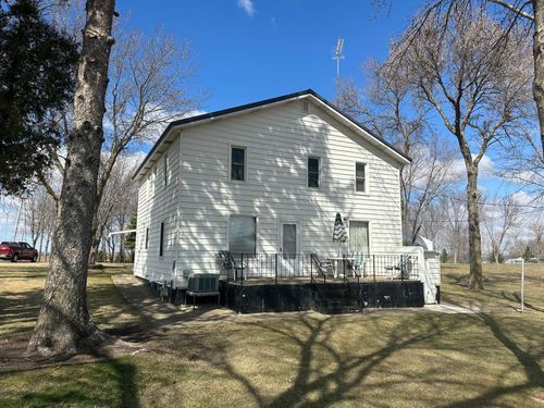 241 Main St, Roscoe, MN, 56371-4402 | Card Image