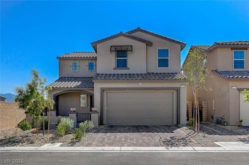 8832 Highland Skye Dr, Las Vegas, NV, 89166-6638 | Card Image