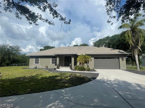 20101 Huffmaster Rd, North Fort Myers, FL, 33917-4605 | Card Image