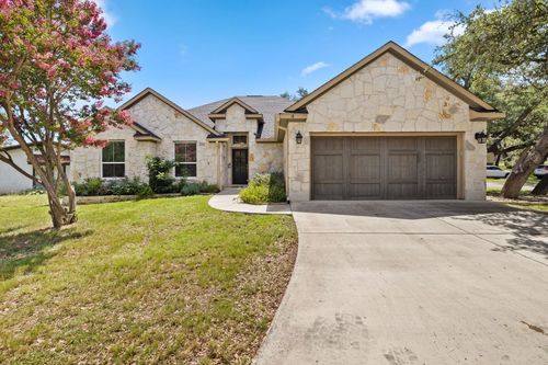 4 Country Ct, Woodcreek, TX, 78676-2507 | Card Image