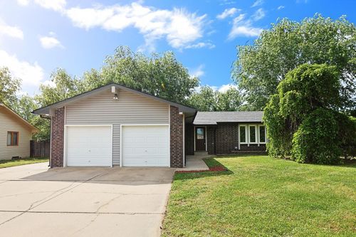 440 Linden Ln, Haysville, KS, 67060-1018 | Card Image