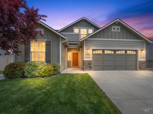 4202 W Peak Cloud Dr, Meridian, ID, 83642-5413 | Card Image