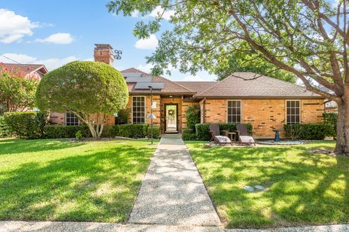 2407 Briarcliff Dr, Irving, TX, 75062-3278 | Card Image