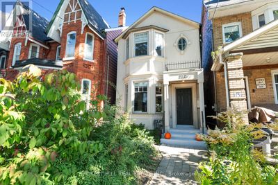 271 Major St, House other with 3 bedrooms, 4 bathrooms and 1 parking in Toronto ON | Image 1