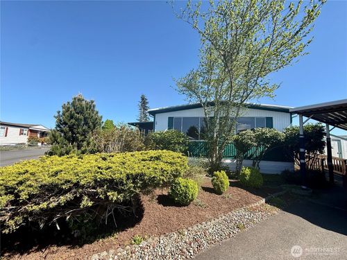 20 Meander Way, Aberdeen, WA, 98520-8541 | Card Image