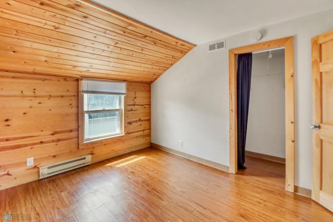 Upstair unit bedroom1_1.JPG | Image 11