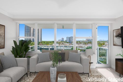 709-3333 Ne 34th St, Fort Lauderdale, FL, 33308-6948 | Card Image