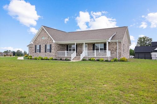 261 Jon Frank Dr, Mt Pleasant, TN, 38474-5021 | Card Image