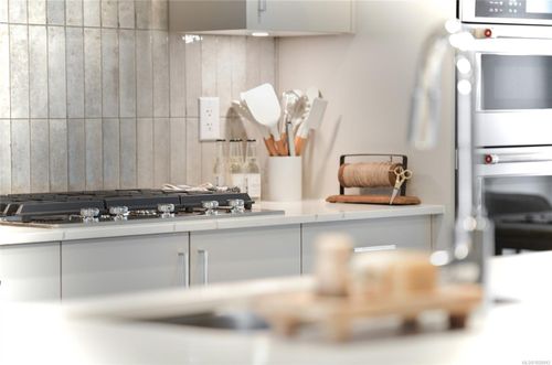 114-2950 Constellation Ave, Victoria, BC, V9B3R6 | Card Image