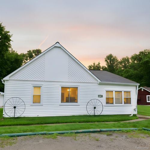 unit-2-48677 Sugarbush Road, Chesterfield Township, MI, 48047 | Card Image