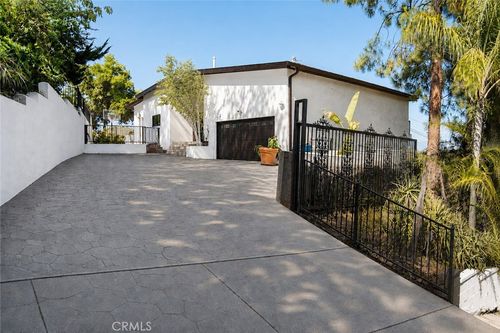 4999 Alatar Drive, Woodland Hills, CA, 91364 | Card Image
