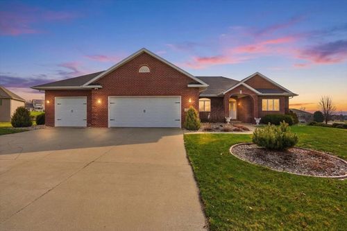3034 Saddle Brooke Trl, Sun Prairie, WI, 53590-9394 | Card Image