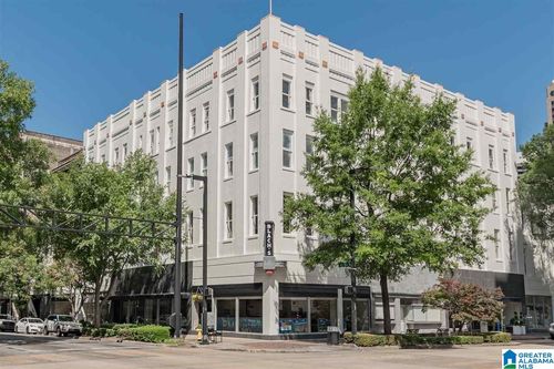 apt-201-300 20th St N, BIRMINGHAM, AL, 35203-3529 | Card Image