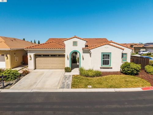 7313 Bay Harbor Way, Discovery Bay, CA, 94505-2688 | Card Image