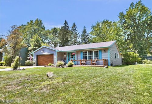 4576 Camellia Ln, North Olmsted, OH, 44070-2456 | Card Image