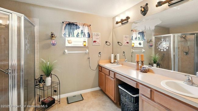 15348 Glossy Ibis Rd, House other with 3 bedrooms, 2 bathrooms and null parking in WEEKI WACHEE FL | Image 32