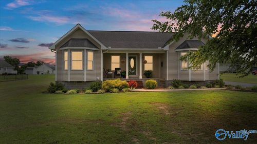 49 Mandi Ln, Rainsville, AL, 35986-7600 | Card Image