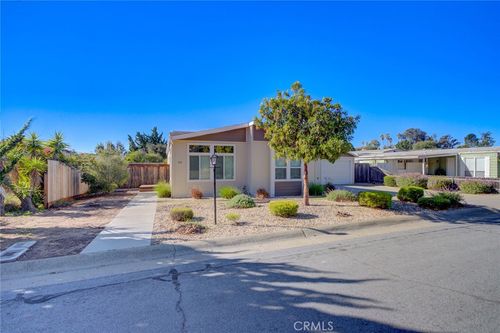 221 Crosby Way, Nipomo, CA, 93444-8807 | Card Image