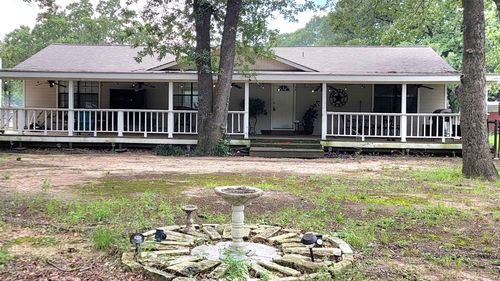 325 Driftwood Ave, Streetman, TX, 75859-3037 | Card Image