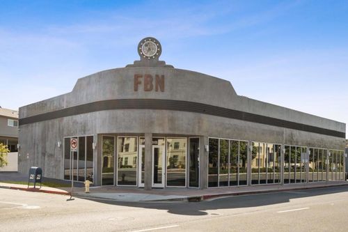 380 El Camino Real, San Carlos, CA, 94070 | Card Image