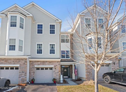 330 Hawthorne Ln, Barnegat, NJ, 08005-5644 | Card Image
