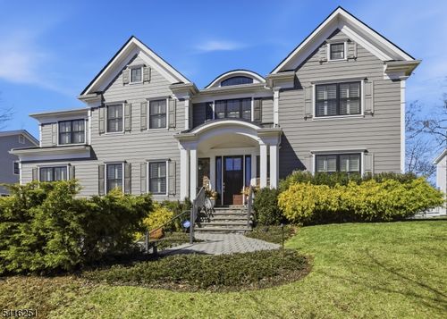 107 Longview Ave, Chatham Twp, NJ, 07928-1045 | Card Image