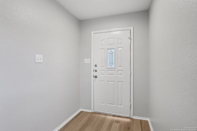 109 Creek Run, House other with 3 bedrooms, 2 bathrooms and null parking in Cibolo TX | Image 4